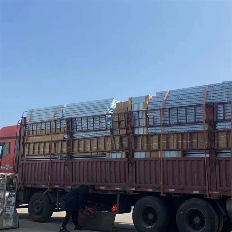 河北张家口桥东到新疆阿勒泰富蕴县物流公司，一站式服务